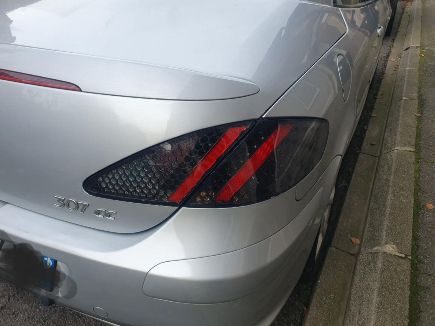 Kit cache feux pour feux arrière peugeot 307 cc (transparent type Lexus)