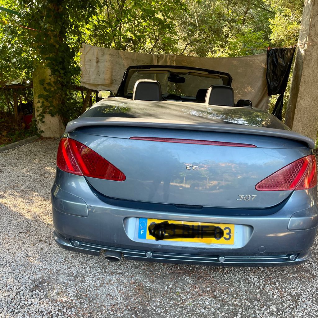 Kit cache feux pour feux arrière peugeot 307 cc rouge (contacter moi avant l'achat)